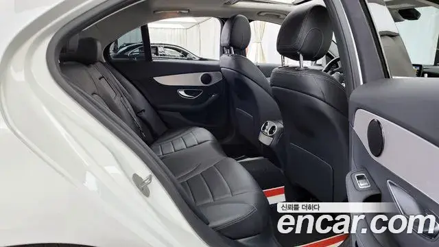 Mercedes-Benz C-Class 2020 — Фото 12/20
