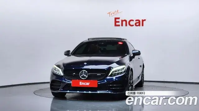 Mercedes-Benz C-Class 2019 — Şəkil 19/33