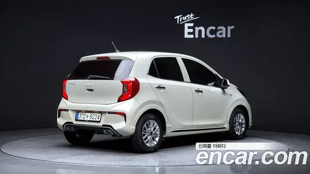 Kia Morning Urban 2023 — Photo 30/31