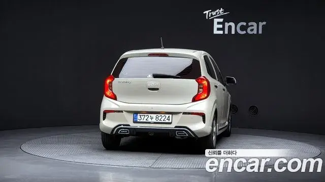 Kia Morning Urban 2023 — Photo 24/31