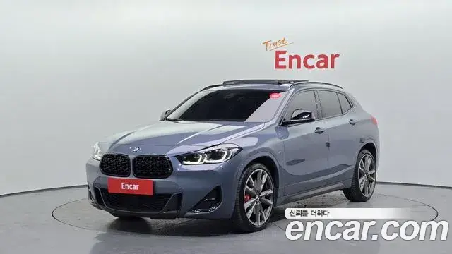 BMW X2 2022 — Фото 10/20