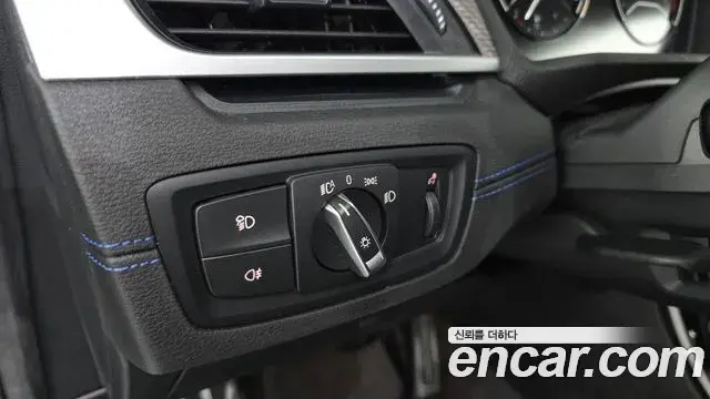 BMW X2 2022 — Photo 20/36