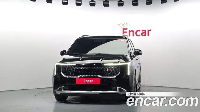 Kia Carnival 2025 — Şəkil 24/35