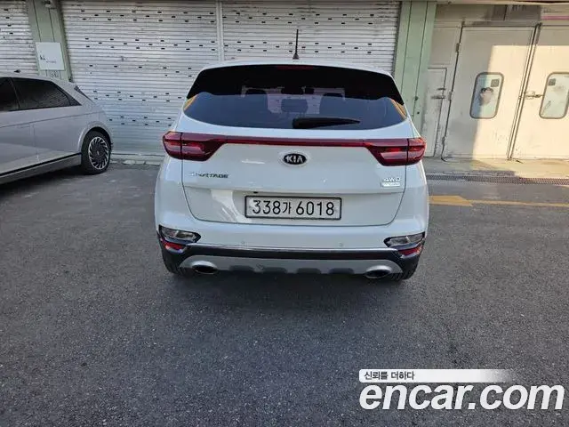 Kia Sportage The Bold 2019 — Photo 8/19