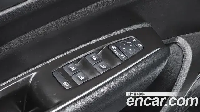 Renault Samsung QM6 2022 — Фото 15/20
