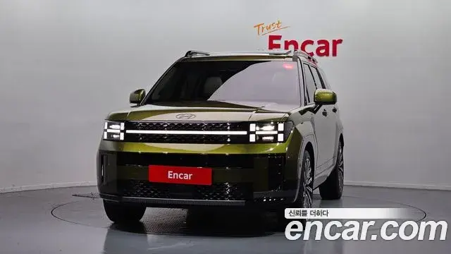 Hyundai Santa Fe 2024 — ფოტო 18/33