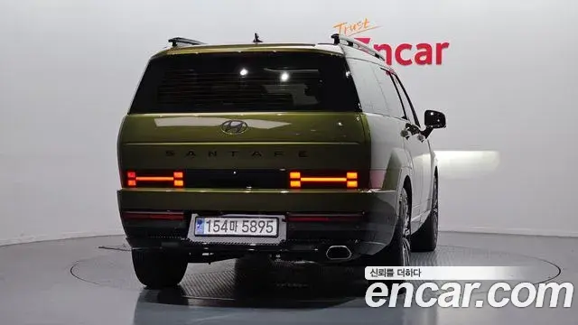 Hyundai Santa Fe 2024 — ფოტო 26/33