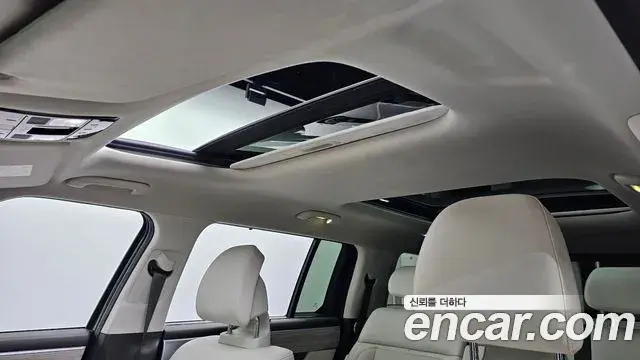 Hyundai Santa Fe 2024 — ფოტო 16/33