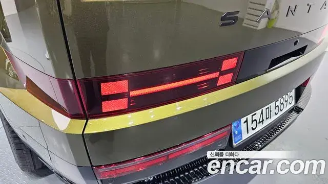 Hyundai Santa Fe 2024 — ფოტო 10/33