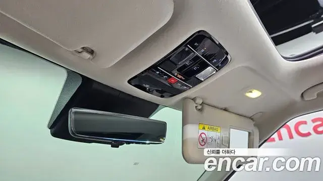 Hyundai Santa Fe 2024 — ფოტო 9/33