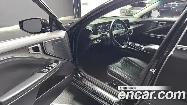 Kia K8 2021 — Photo 23/38