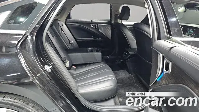 Kia K8 2021 — Photo 30/38