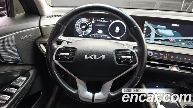 Kia K8 2021 — Photo 2/38