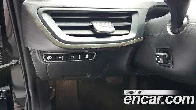 Kia K8 2021 — Photo 28/38