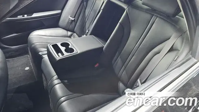 Kia K8 2021 — Photo 18/38