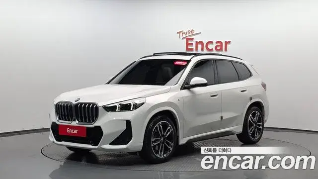 BMW X1 2024 — Photo 9/33