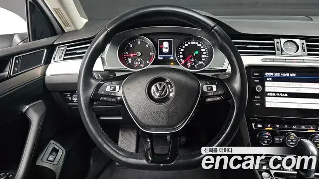 Volkswagen Passat GT 2018 — Фото 13/20