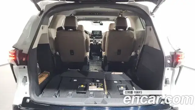 Toyota Sienna 2024 — Şəkil 2/20