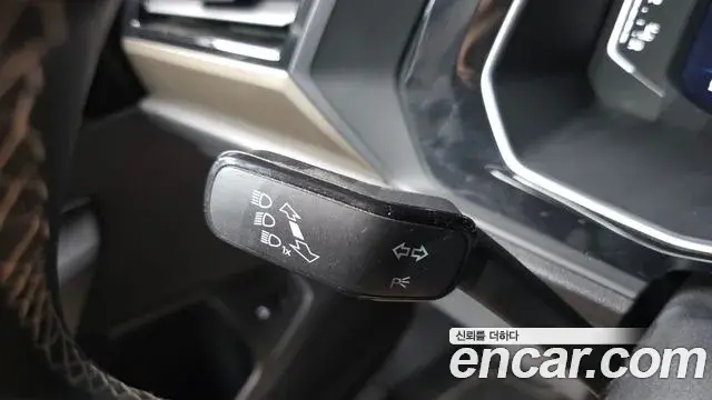 Volkswagen Jetta 2021 — ფოტო 6/32