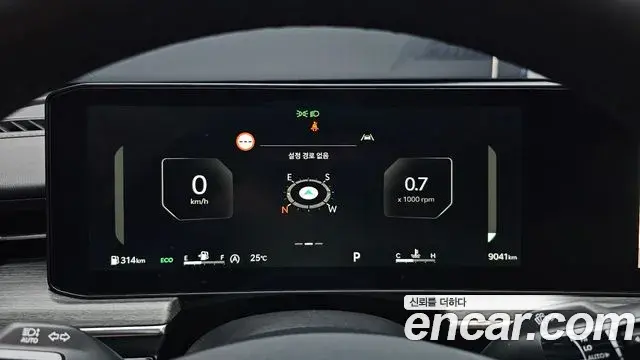 Kia K5 2025 — ფოტო 29/34