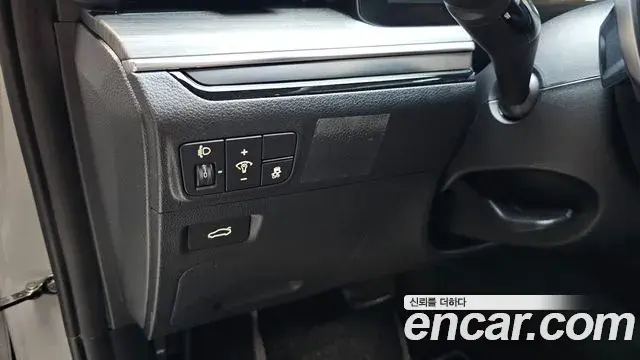 Kia K5 2025 — ფოტო 20/34