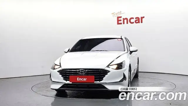 Hyundai Sonata 2022 — Фото 3/20