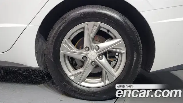 Hyundai Sonata Hybrid 2022 — Şəkil 14/30