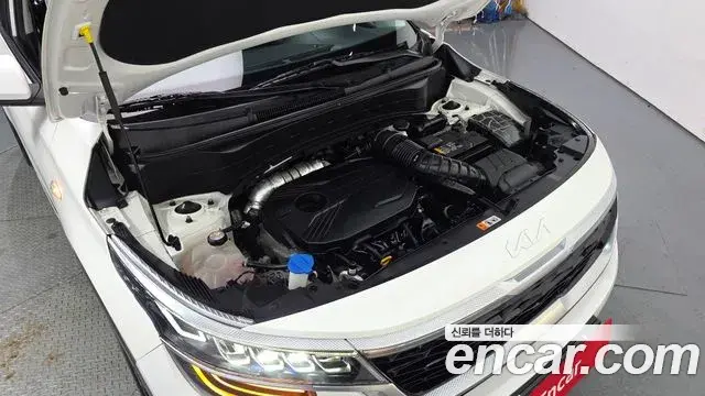 Kia Seltos 2022 — Photo 17/30