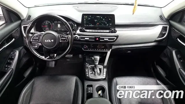 Kia Seltos 2022 — Photo 18/30