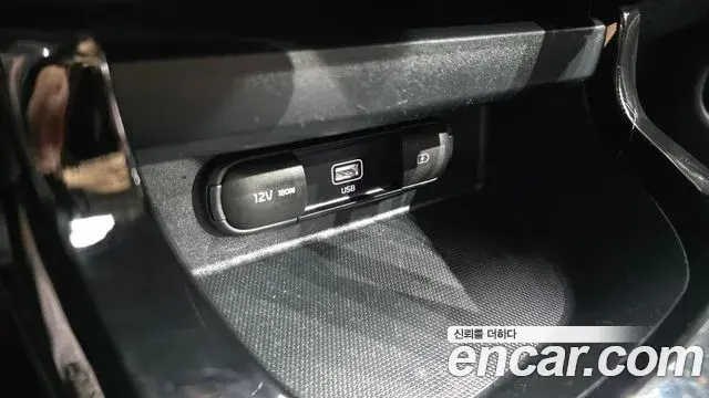 Kia Seltos 2022 — Photo 21/30