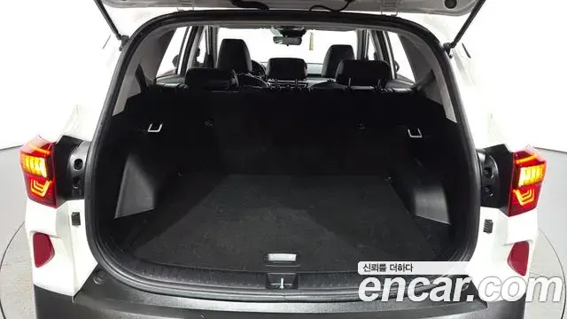 Kia Seltos 2022 — Photo 28/30