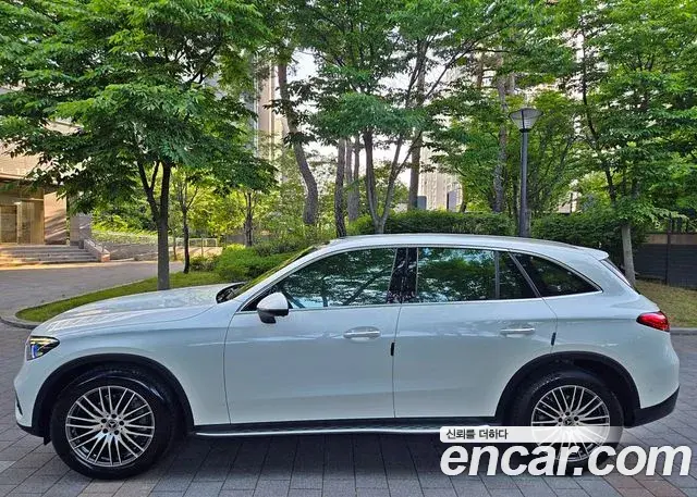 Mercedes-Benz GLC-Class 2025 — Фото 2/20