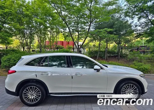 Mercedes-Benz GLC-Class 2025 — Фото 6/20