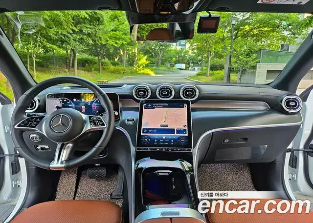Mercedes-Benz GLC-Class 2025 — Фото 8/20