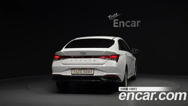 Hyundai Avante 2022 — Фото 4/20