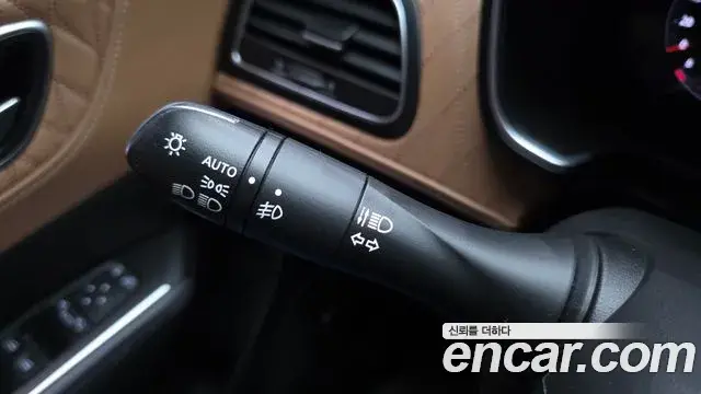 Renault Samsung SM6 2022 — Photo 25/31