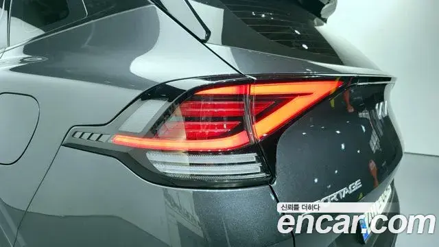 Kia Sportage 2022 — Photo 3/31