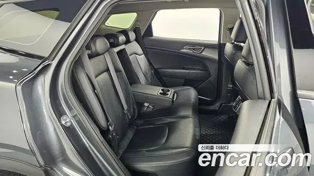 Kia Sportage 2022 — Photo 1/31