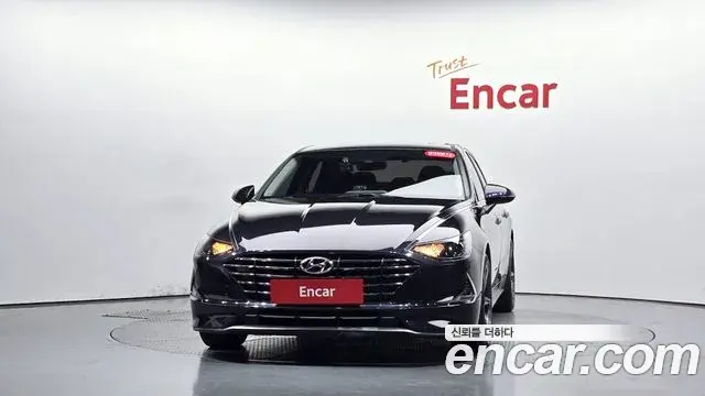 Hyundai Sonata Hybrid 2020 — Şəkil 25/30