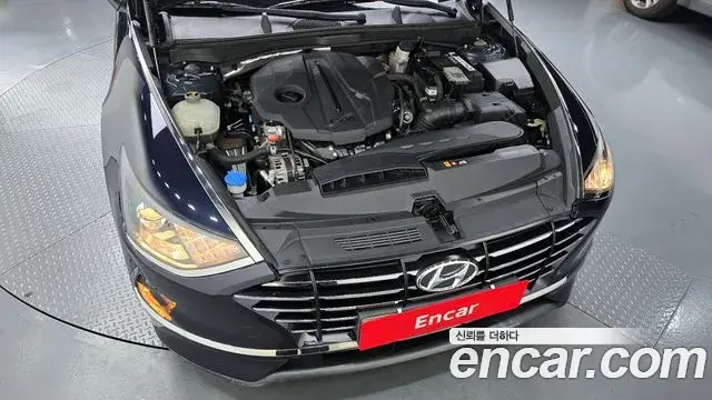 Hyundai Sonata Hybrid 2020 — Şəkil 15/30