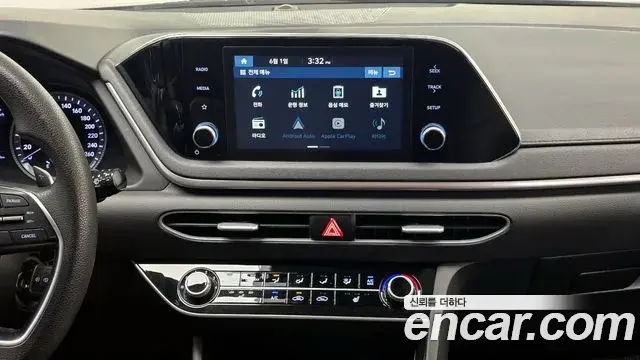 Hyundai Sonata Hybrid 2020 — Şəkil 18/30