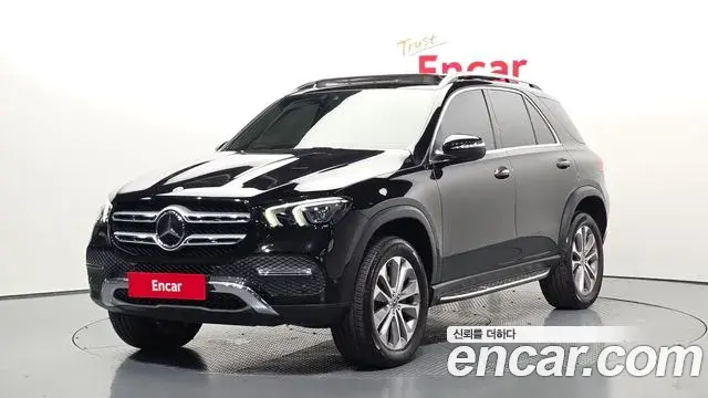 Mercedes-Benz GLE-Class 2021 — Şəkil 11/29