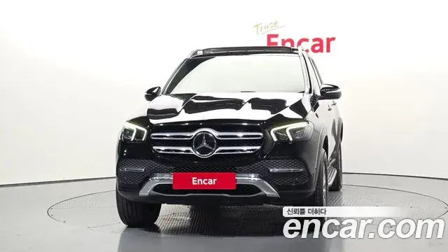 Mercedes-Benz GLE-Class 2021 — Şəkil 22/29