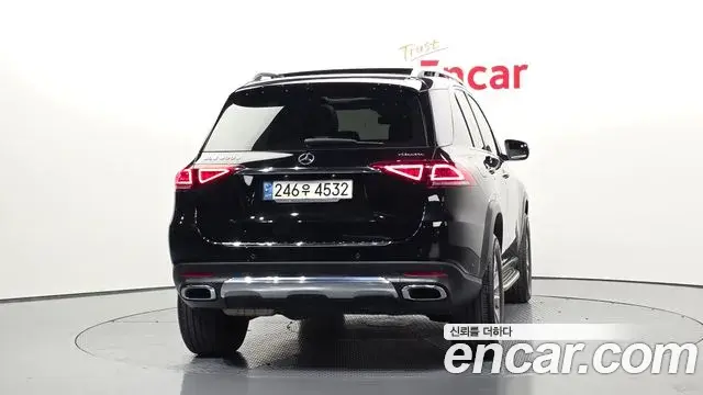 Mercedes-Benz GLE-Class 2021 — Şəkil 1/29