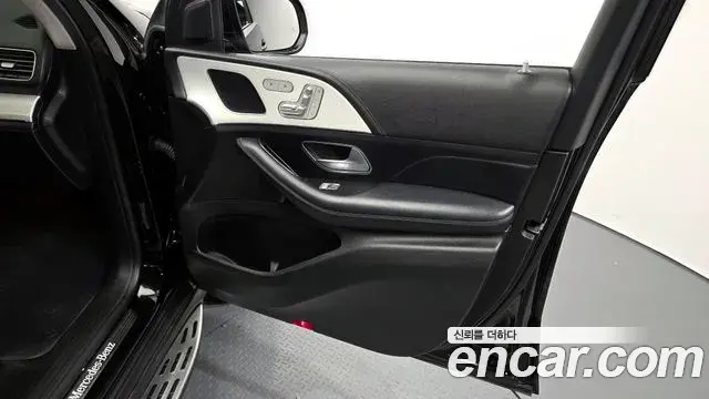 Mercedes-Benz GLE-Class 2021 — Şəkil 3/29