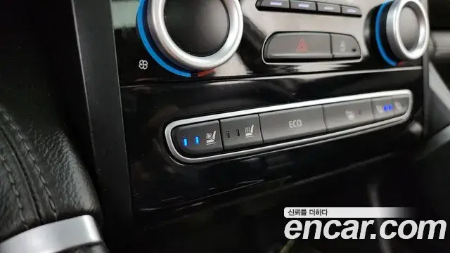 Renault Samsung QM6 2022 — Şəkil 33/35