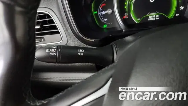 Renault Samsung QM6 2022 — Şəkil 34/35