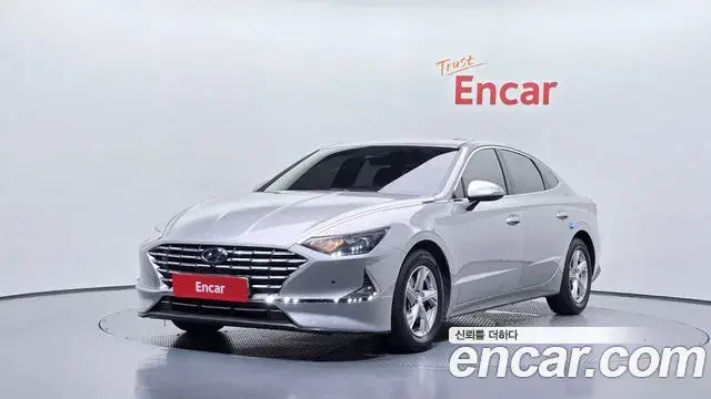 Hyundai Sonata 2020 — Фото 1/20