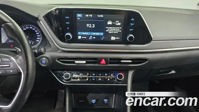 Hyundai Sonata 2020 — Фото 14/20