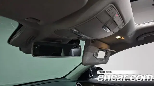 Mercedes-Benz E-Class 2020 — ფოტო 14/35